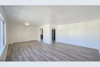360 Broad St, Carlstadt, NJ 07072 - Photo 3