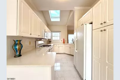 1007 Edgehill Ter, Hanover Township, NJ 07981 - Photo 9