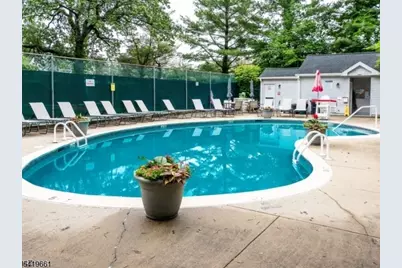 1007 Edgehill Ter, Hanover Township, NJ 07981 - Photo 27