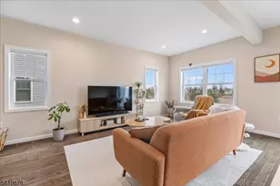 100 Valerie Dr, Manville, NJ 08835 - Photo 9