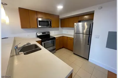 141 S Harrison St Unit 1-H, East Orange, NJ 07018 - Photo 5