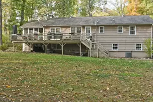 42 Melrose Dr, Chester, NJ 07930 - Photo 23