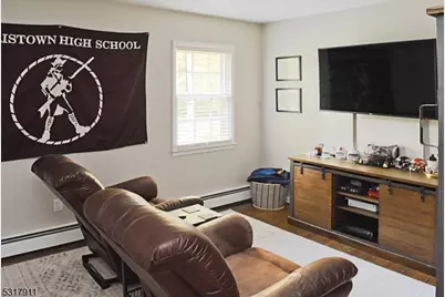 42 Melrose Dr, Chester, NJ 07930 - Photo 11