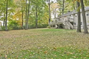 42 Melrose Dr, Chester, NJ 07930 - Photo 27