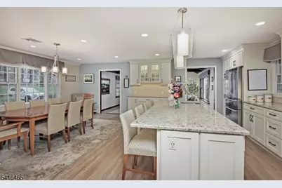 3 Overlook Ter, Chester, NJ 07930 - Photo 9