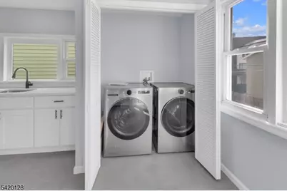 157 Fairmount Ave #2, Newark, NJ 07103 - Photo 13