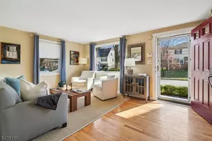 8 Edison Dr, Summit, NJ 07901 - Photo 5