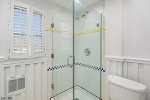 8 Edison Dr, Summit, NJ 07901 - Photo 19