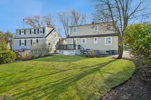 8 Edison Dr, Summit, NJ 07901 - Photo 33