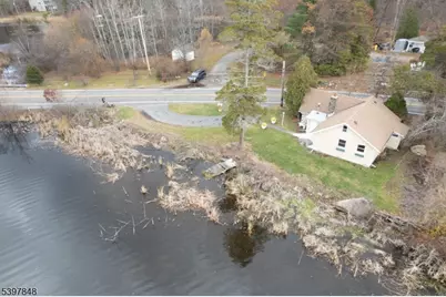 213 Otterhole Rd, West Milford, NJ 07480 - Photo 5