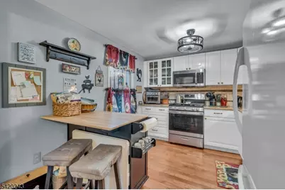 29 Cambridge, Oxford Township, NJ 07863 - Photo 13