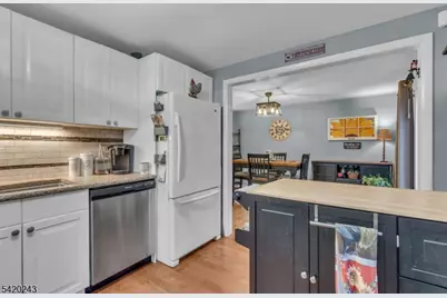 29 Cambridge, Oxford Township, NJ 07863 - Photo 15