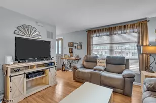 29 Cambridge, Oxford Township, NJ 07863 - Photo 7