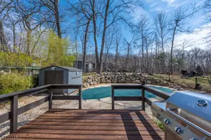 7 Pine St, Jefferson Township, NJ 07849 - Photo 27