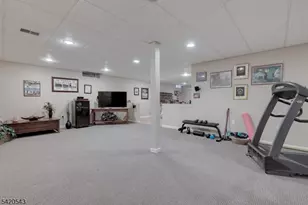 4 Reiher Ct, West Caldwell, NJ 07006 - Photo 25