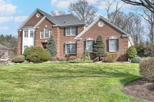 4 Reiher Ct, West Caldwell, NJ 07006 - Photo 31