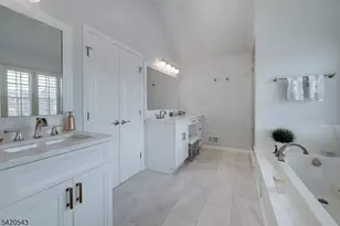 4 Reiher Ct, West Caldwell, NJ 07006 - Photo 19