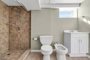 639 Fairfield Ave, Kenilworth, NJ 07033 - Photo 23