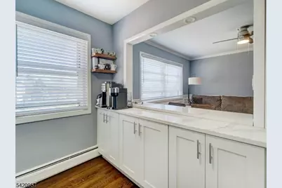 29 Knox Ter #1B, Wayne, NJ 07470 - Photo 7