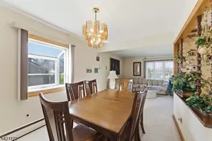 37 Farmingdale Rd, Wayne, NJ 07470 - Photo 15