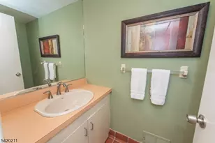 5 Robin Hill Rd, North Caldwell, NJ 07006 - Photo 31