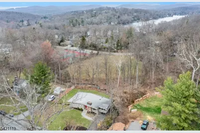 27 Bear Mountain Rd, Ringwood, NJ 07456 - Photo 43