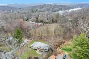 27 Bear Mountain Rd, Ringwood, NJ 07456 - Photo 43