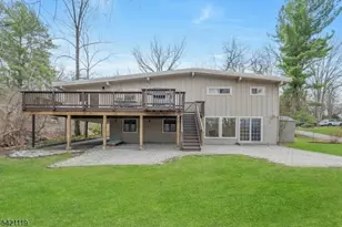 27 Bear Mountain Rd, Ringwood, NJ 07456 - Photo 5