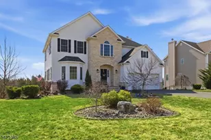 13 Jacob Way, Lopatcong Township, NJ 08865 - Photo 3