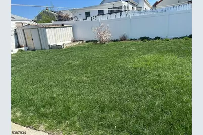 31 Quinn St, Paterson, NJ 07501 - Photo 17