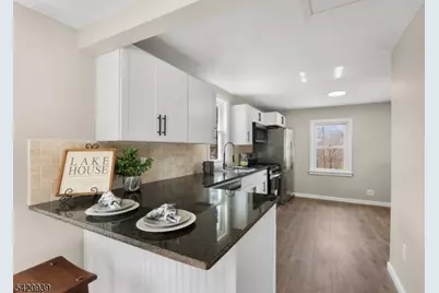 23 Harriet Way, Roxbury Township, NJ 07850 - Photo 11