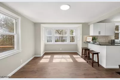 23 Harriet Way, Roxbury Township, NJ 07850 - Photo 9