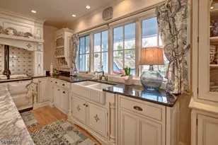 160 S Finley Ave, Bernards Township, NJ 07920 - Photo 9