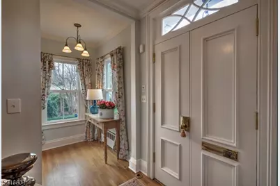 160 S Finley Ave, Bernards Township, NJ 07920 - Photo 17