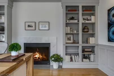 11 Combs Hollow Rd, Mendham Township, NJ 07945 - Photo 5