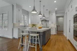 11 Combs Hollow Rd, Mendham Township, NJ 07945 - Photo 13