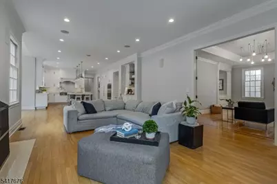 11 Combs Hollow Rd, Mendham Township, NJ 07945 - Photo 9