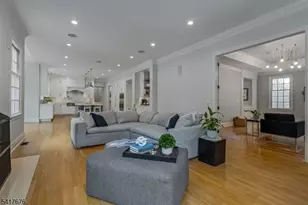 11 Combs Hollow Rd, Mendham Township, NJ 07945 - Photo 9