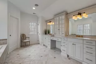 11 Combs Hollow Rd, Mendham Township, NJ 07945 - Photo 29