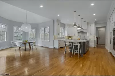 11 Combs Hollow Rd, Mendham Township, NJ 07945 - Photo 11