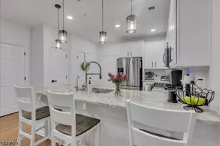 906 Memorial Dr, Belleville, NJ 07109 - Photo 15