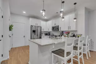 906 Memorial Dr, Belleville, NJ 07109 - Photo 13