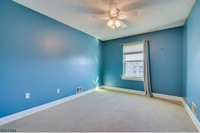 268 Kempsey Dr, North Brunswick Township, NJ 08902 - Photo 21