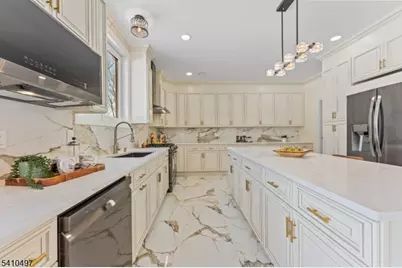 1690 Hamburg Tpke, Wayne, NJ 07470 - Photo 15