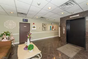 375 Rifle Camp Rd, Woodland Park, NJ 07424 - Photo 7