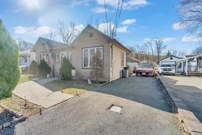 29 Bushwick Ln, West Milford, NJ 07480 - Photo 19