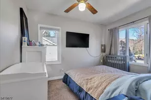 29 Bushwick Ln, West Milford, NJ 07480 - Photo 13