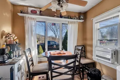 29 Bushwick Ln, West Milford, NJ 07480 - Photo 9