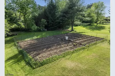 1868 Amwell Road, Franklin Township, NJ 08873 - Photo 19