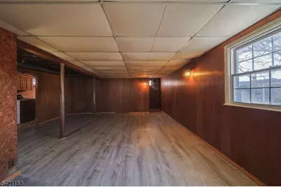 50 Knolls Rd, Bloomingdale, NJ 07403 - Photo 19